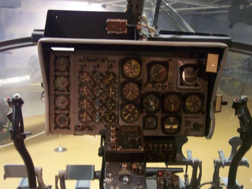 Piasecki h 21 Cockpit