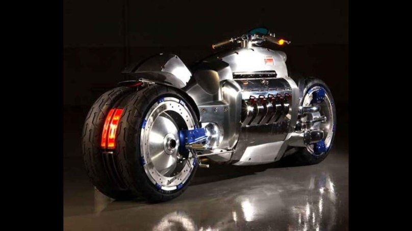 Мотоцикл dodge Tomahawk v10 Superbike