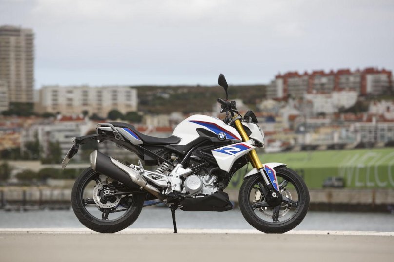 Мотоцикл БМВ g310r