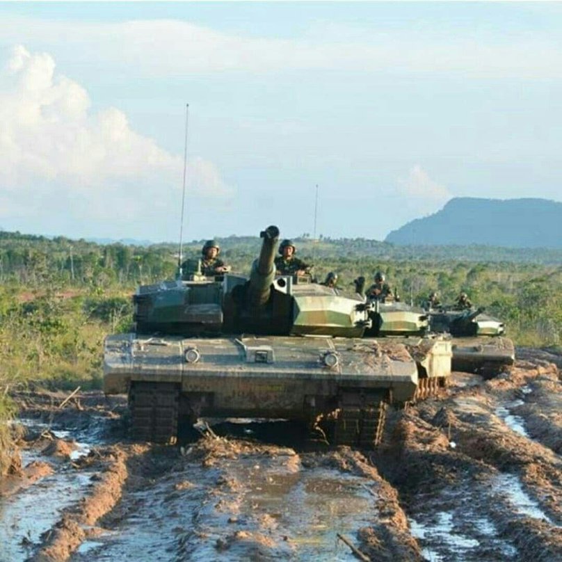 Indonesian Army Leopard 2ri