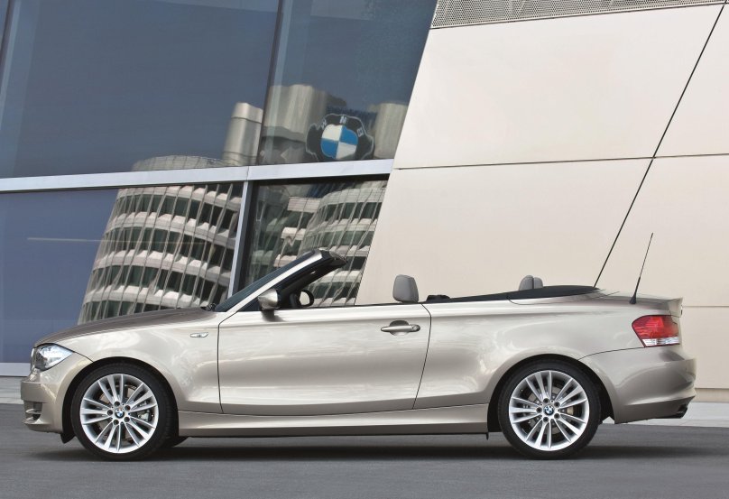 БМВ 118 кабриолет