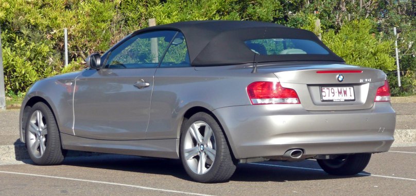 БМВ 120 I кабриолет