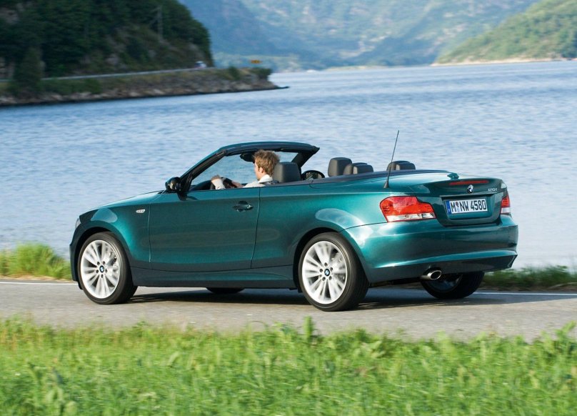 BMW 120i кабриолет