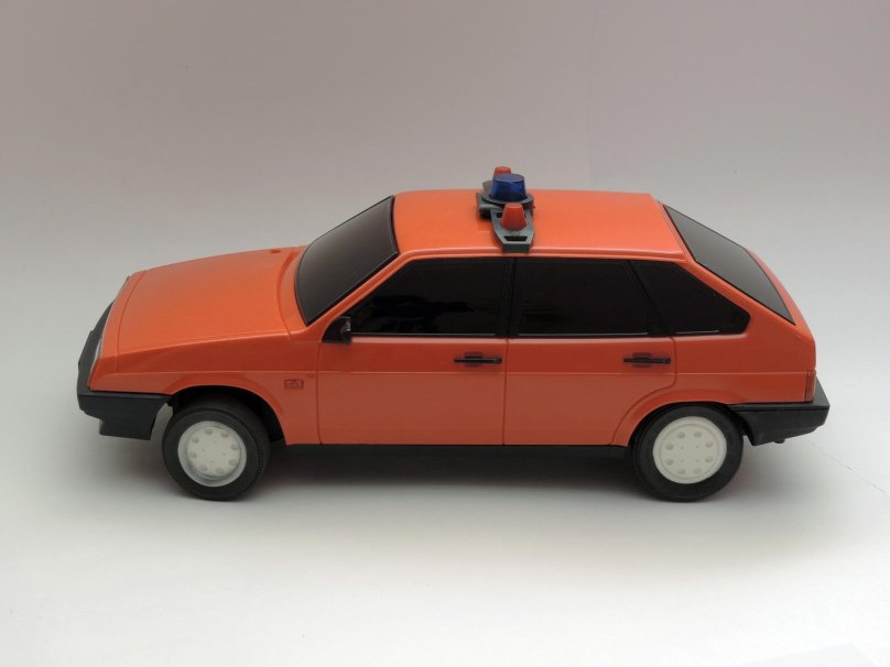 Машина радиоуправлении ВАЗ 2109