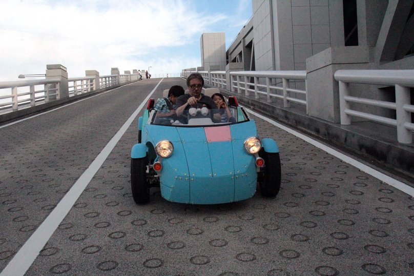 Токийская машина и ребенок