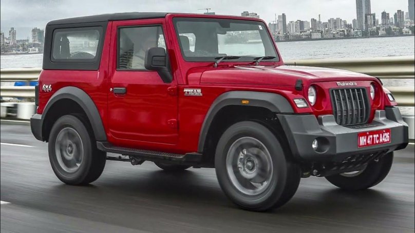 Махиндра джип Thar