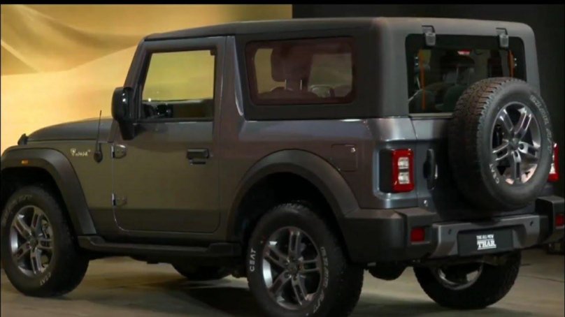 Махиндра Тхар 2022