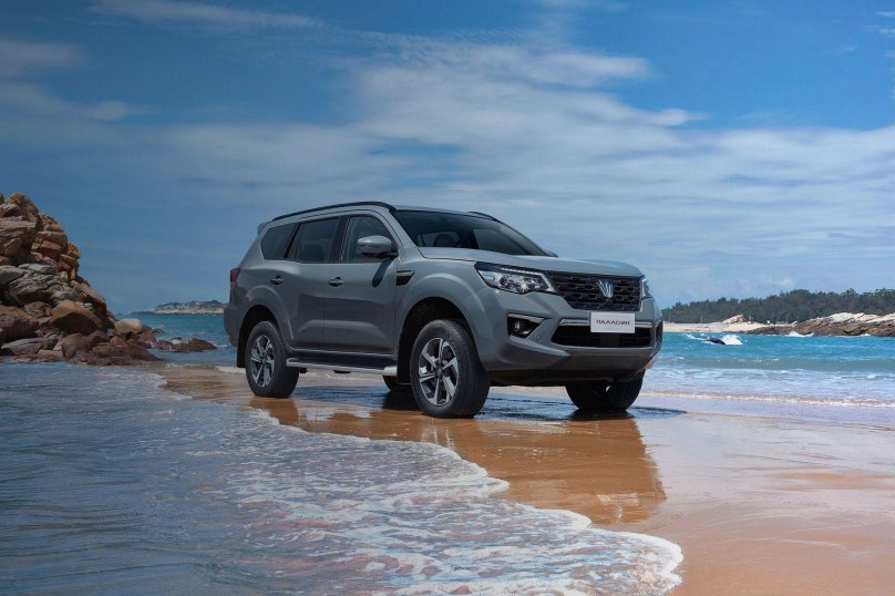 Ниссан Паладин 2023