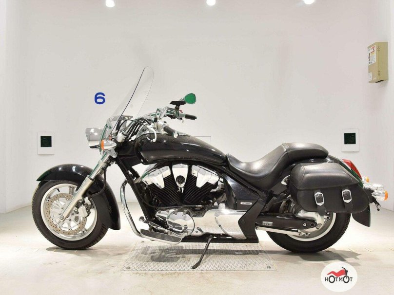 Honda vt1300cs Sabre