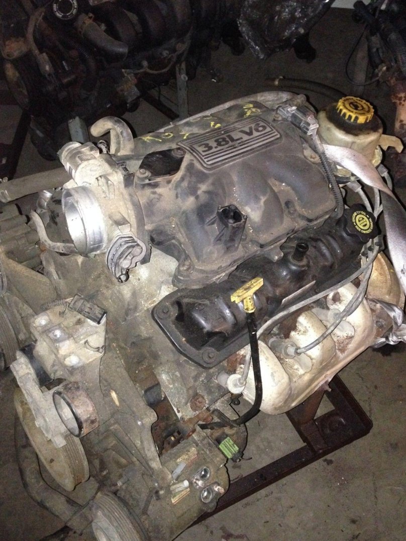 Двигатель Крайслер 3.8