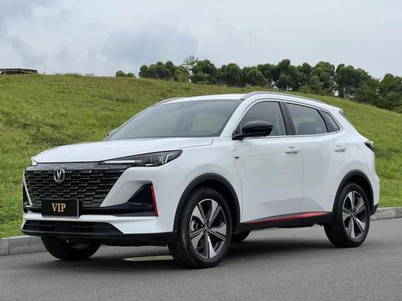 Белый Чанган cs55 плюс