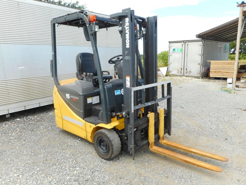 Вилочный электропогрузчик Комацу