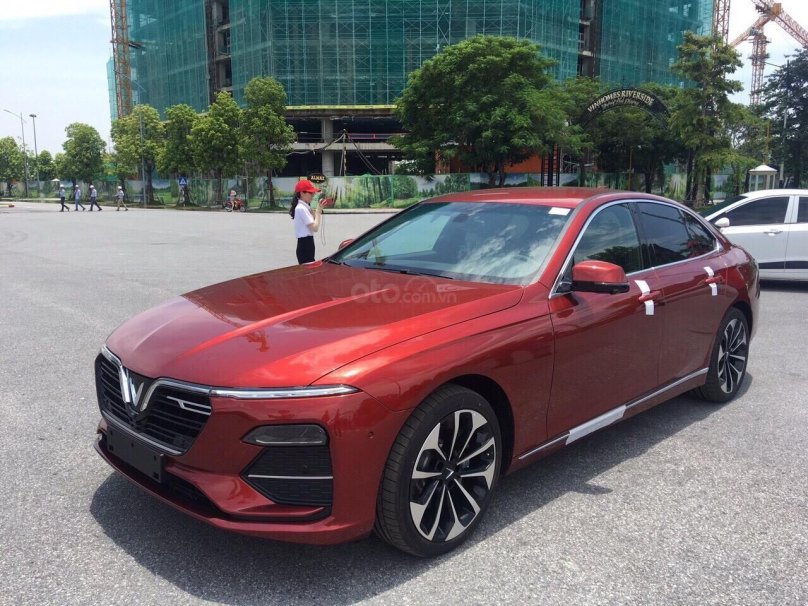 WINFAST Lux 2.0 sedan