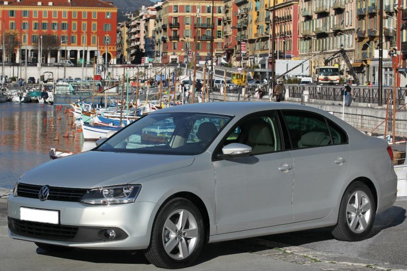 Фольксваген Джетта 2011