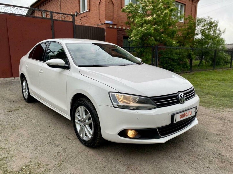 Джетта 6 белая обои