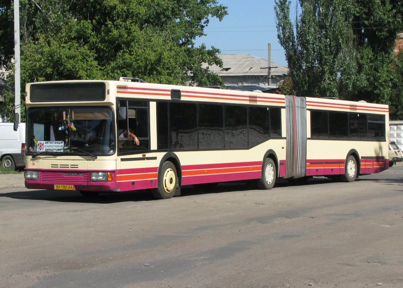 Neoplan n4021
