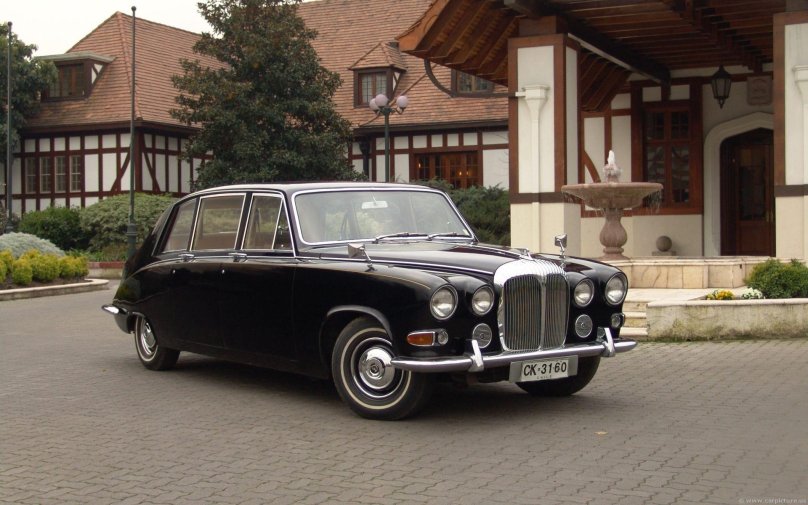 Daimler ds420
