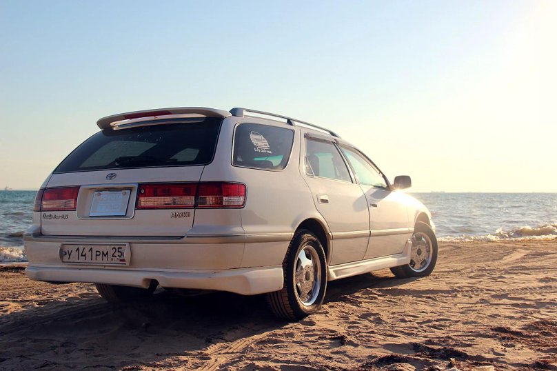 Тойота Марк 2 Qualis