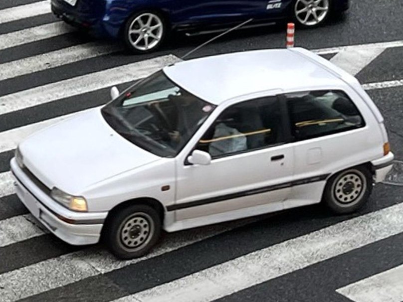 Daihatsu Charade g100