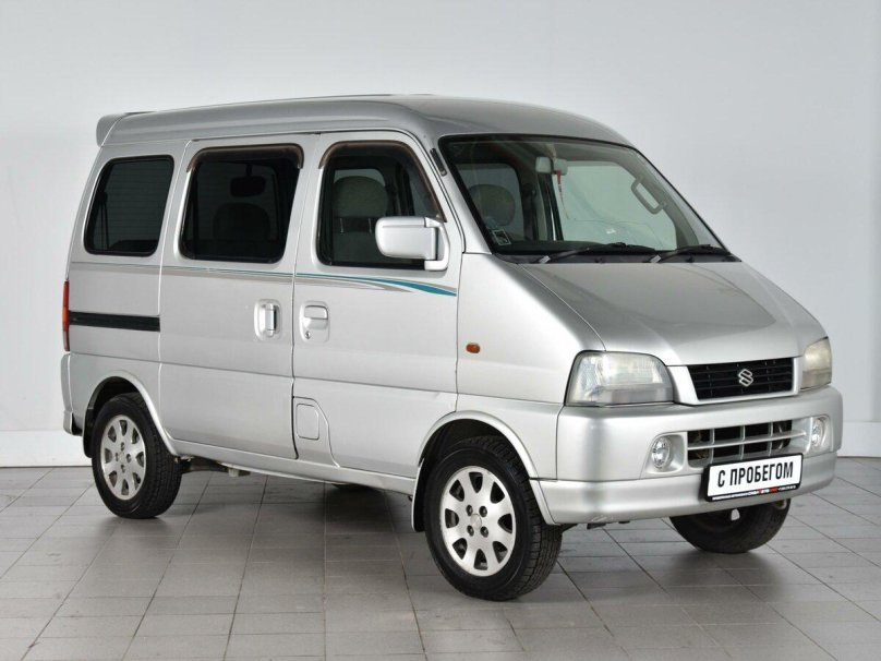 Сузуки Эвери 4/4