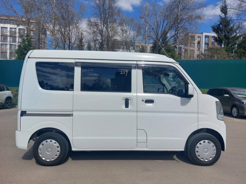 Suzuki every 6 поколение 2015