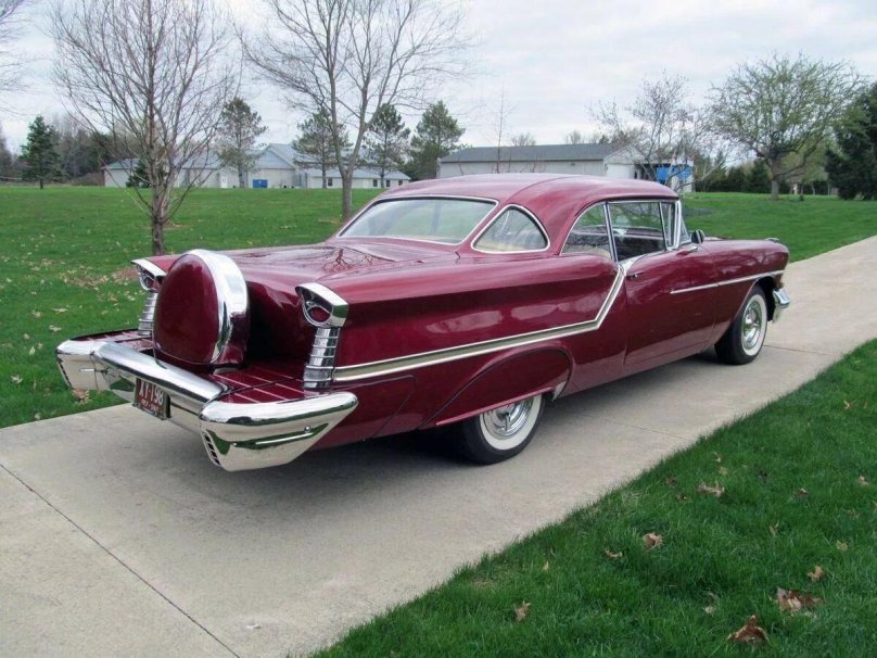 Олдсмобиль 1957