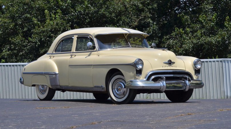 Oldsmobile 88 1949