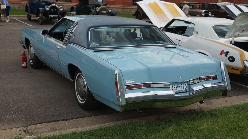 Oldsmobile Toronado 1975