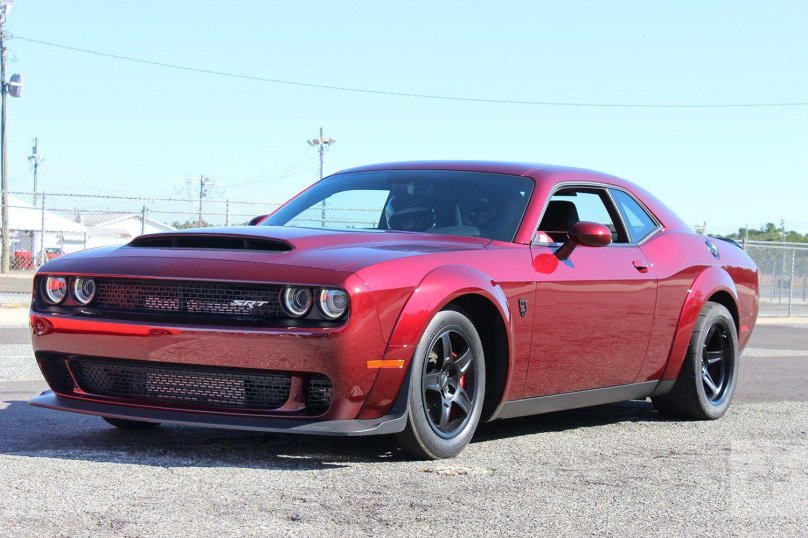 Додж Челленджер Хеллкэт демон