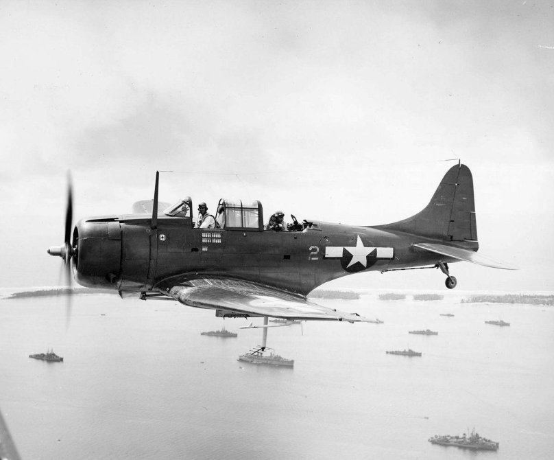 Самолет SBD 5 Dauntless