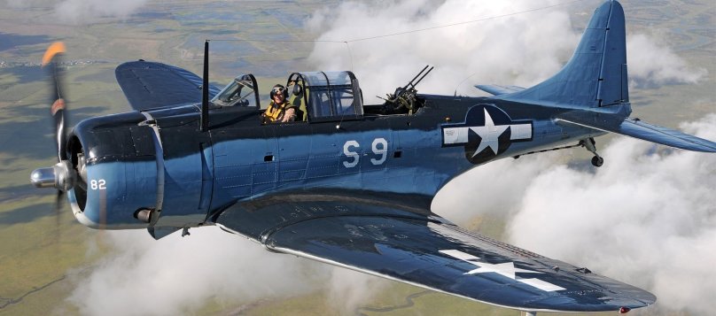 Самолет SBD Dauntless