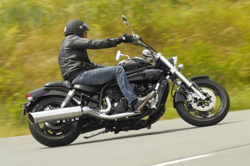 Корейский чоппер Hyosung Aquila gv650