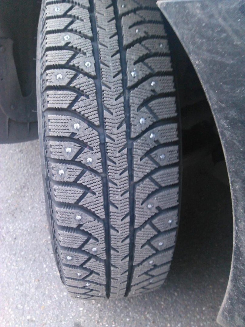Bridgestone Ice Cruiser 7000s