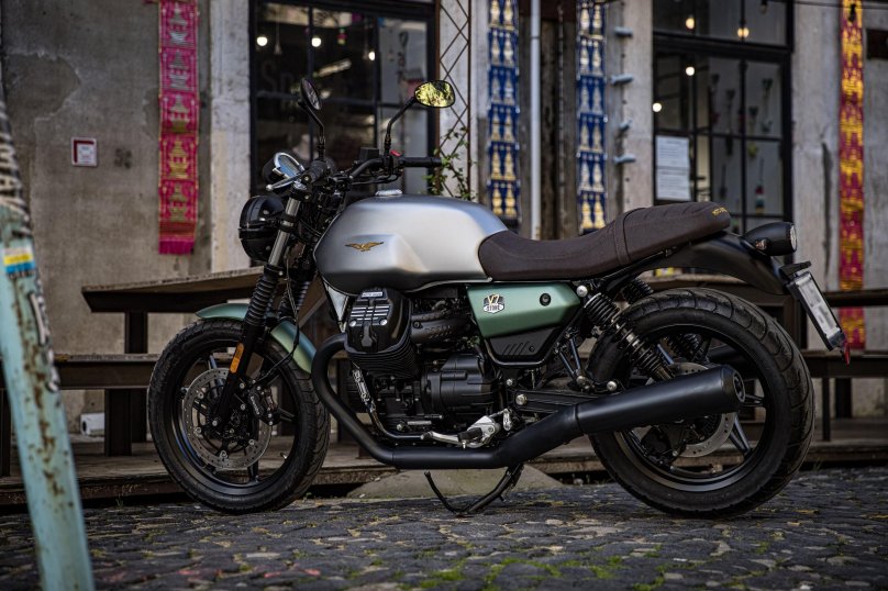 Мото Гуцци 2021