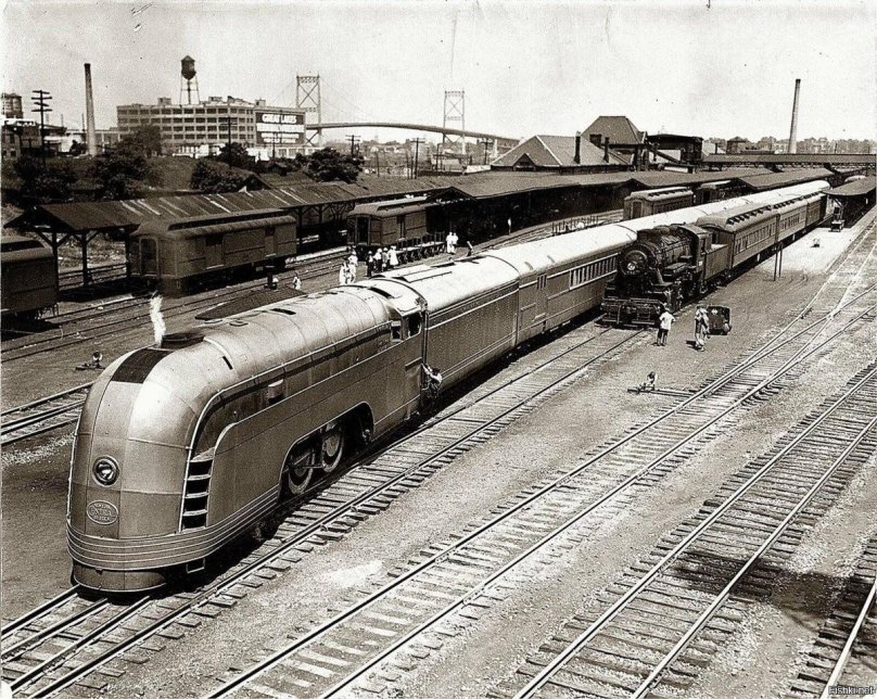 Локомотив New York Central Railroad. Генри Дрейфус