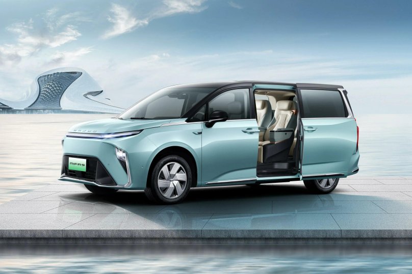 Минивэн Максус g90