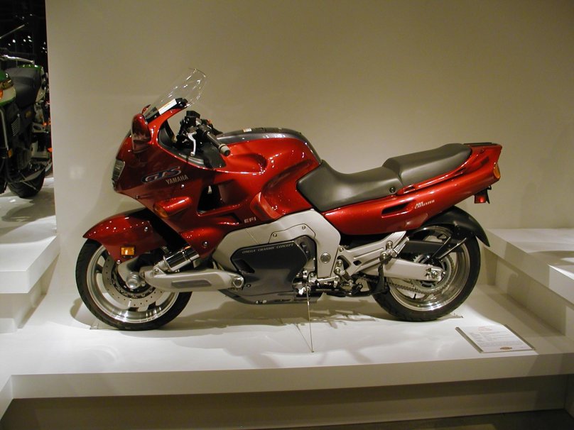 Yamaha 1000 спорт турист