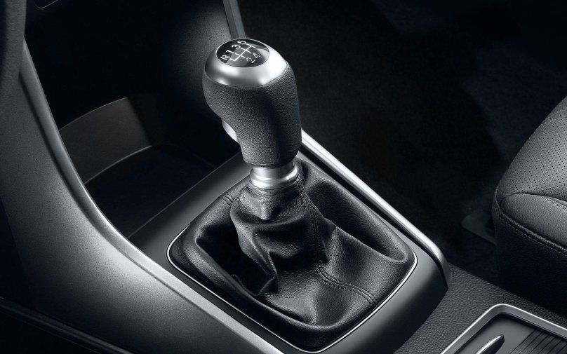 5 Ти ступенчатая коробка передач