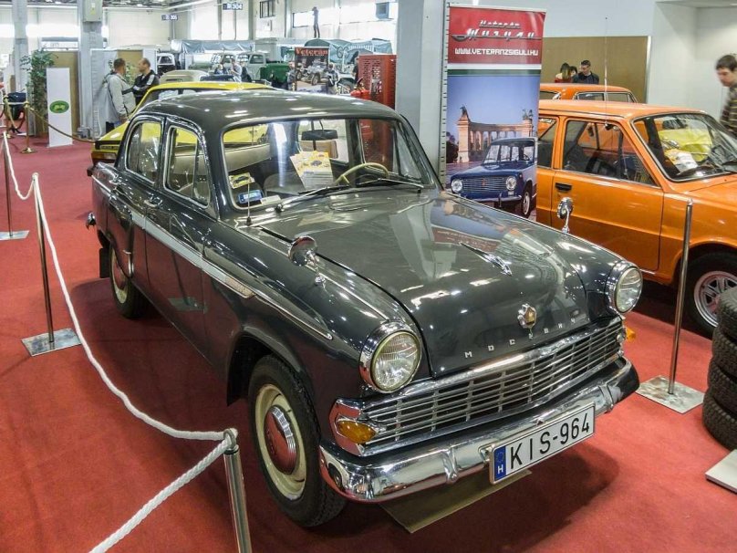 Москвич 403 универсал