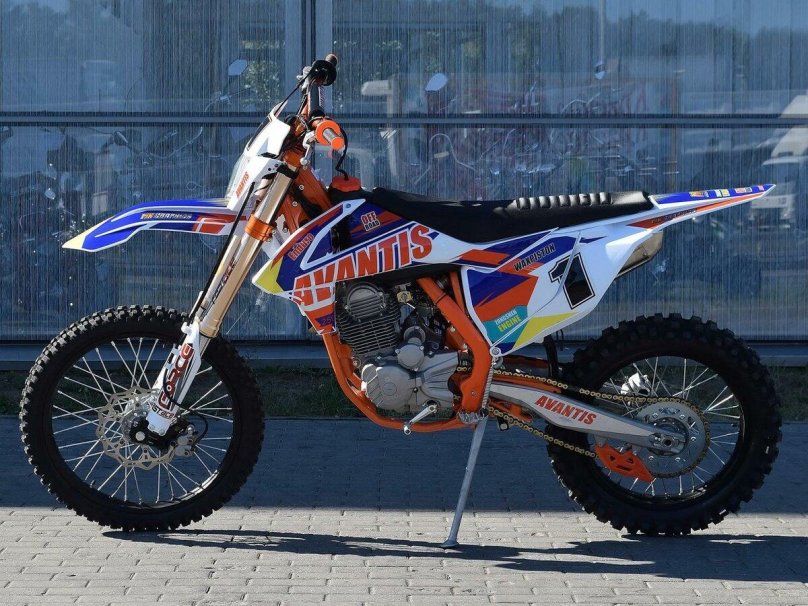 Мотоцикл Avantis 250