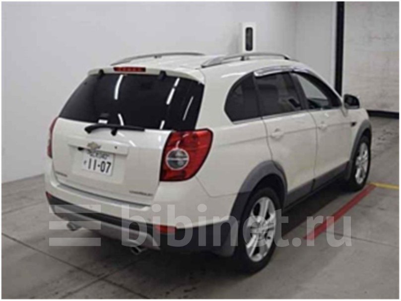 Каптива c100 сзади