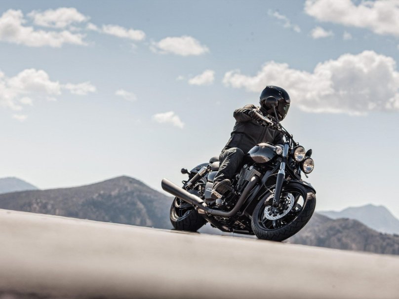 2018 Triumph Thunderbird