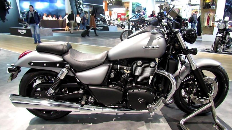 Мотоцикл Triumph Thunderbird Storm