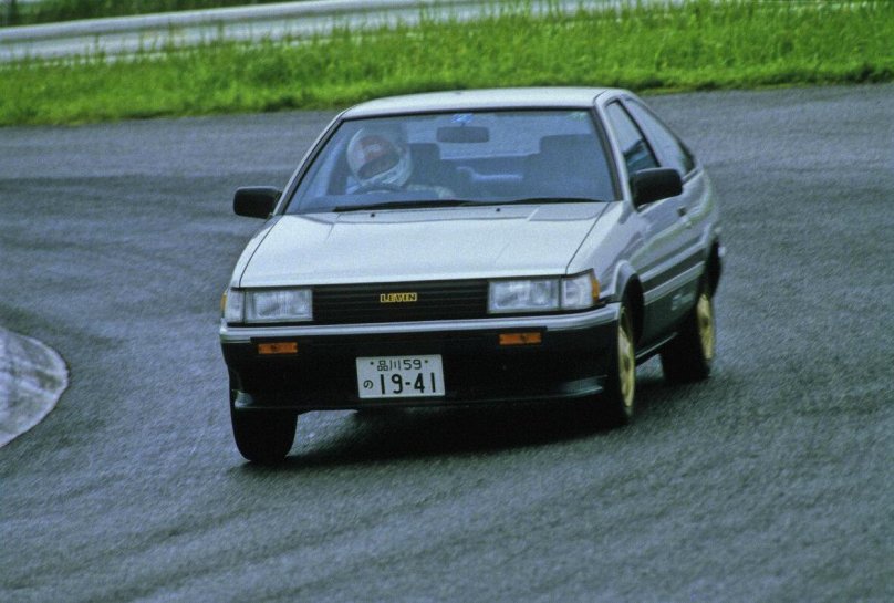 Toyota ae85