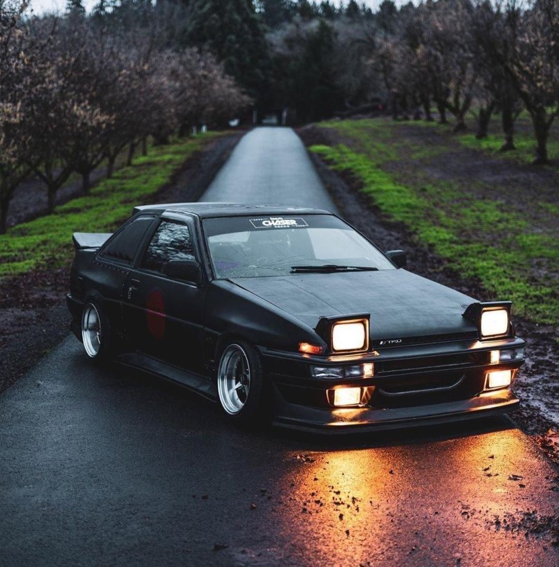 Toyota Corolla ae86 Trueno