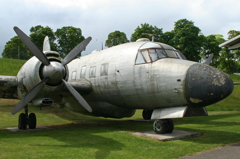 Виккерс Веллингтон бомбардировщик