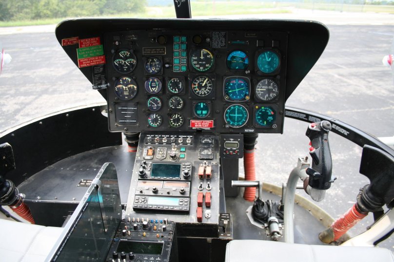 Saab 105 кабина