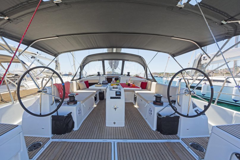 Sun Odyssey 490