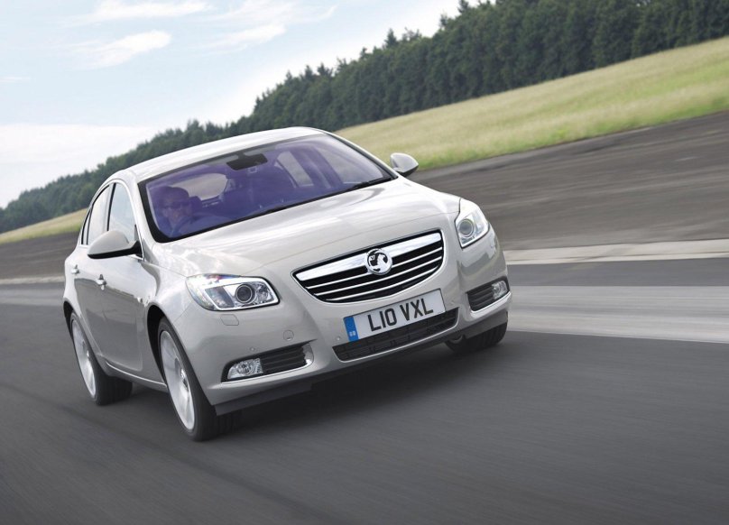 Воксхолл Инсигния