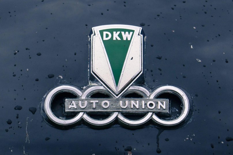 DKW логотип